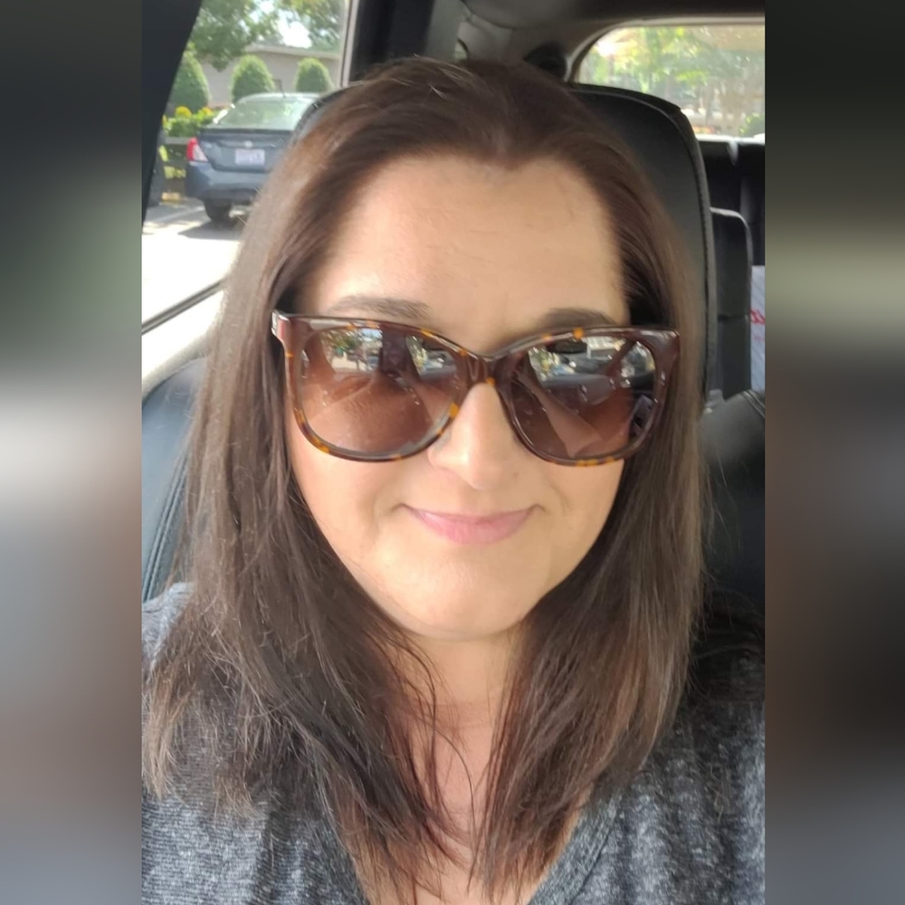 Meet your Posher, Rene